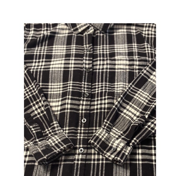GAP Plaid Flannel Long Sleeve Button Up‎ Shirt women's XL Black White - Picture 10 of 10